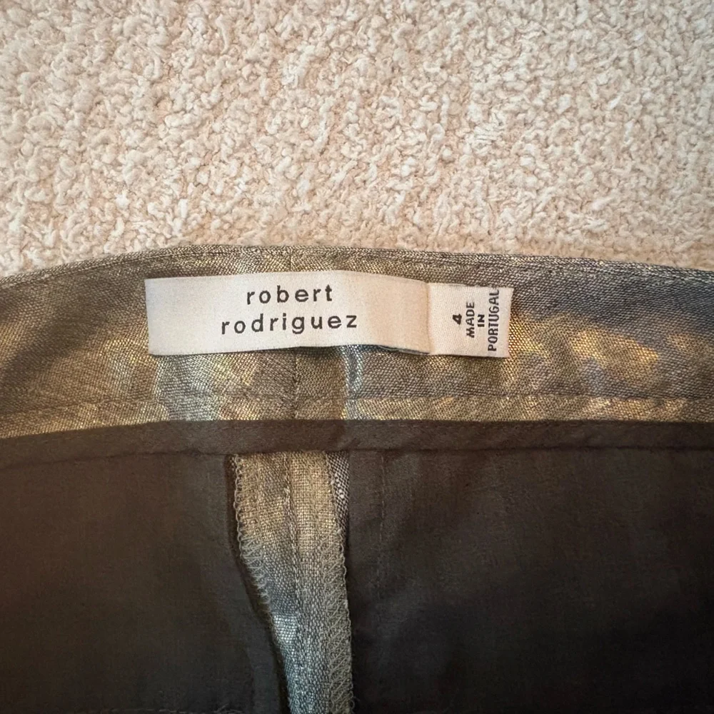 NWOT: Robert Rodriguez Shimmering Gold Shorts - Picture 4 of 4